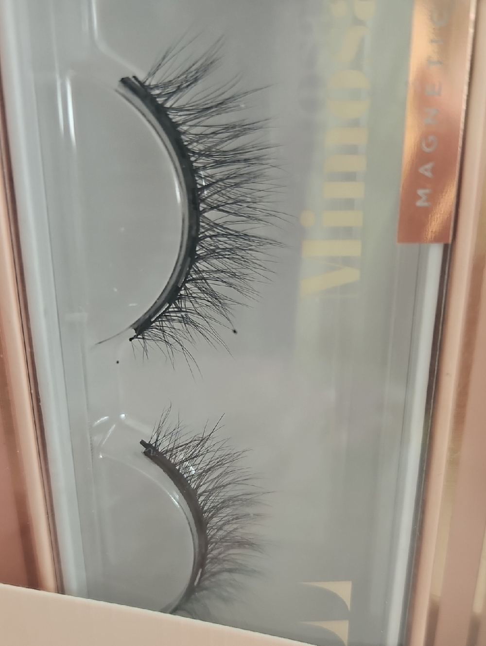 Cosmetics - Picture 5 of 7